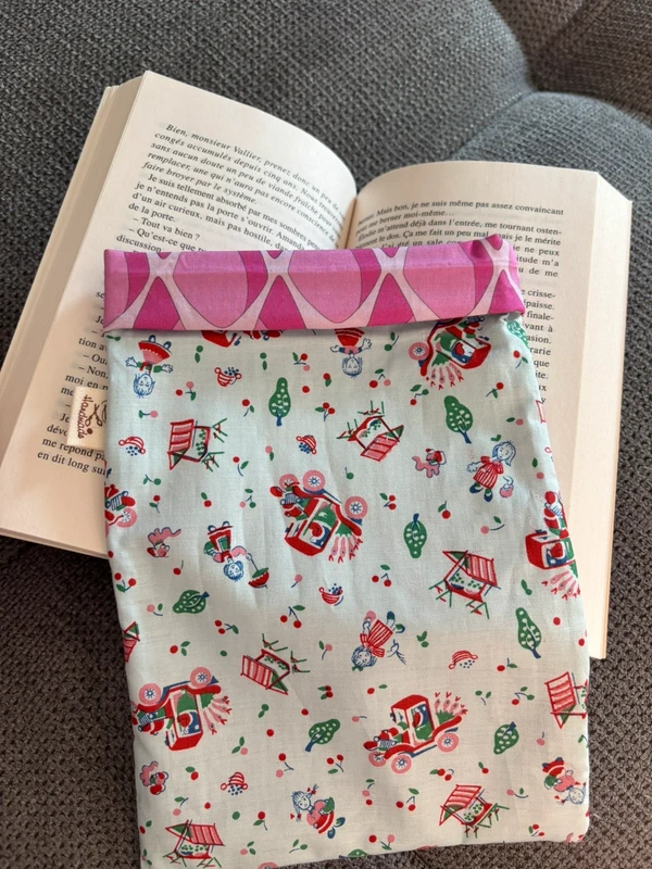 Pochette à livre