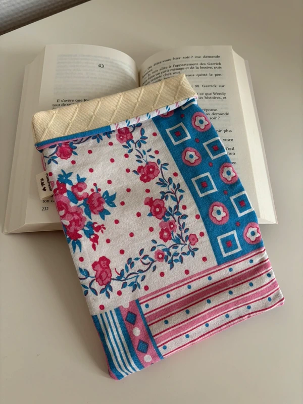 Pochette à livre