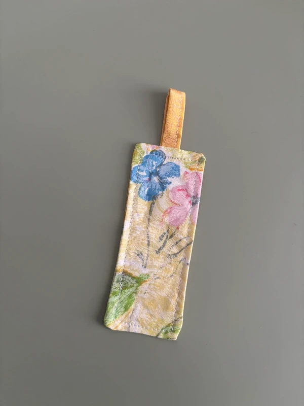 Marque-page en tissu