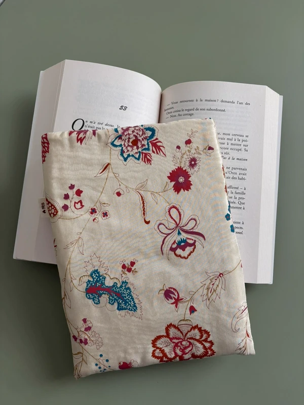 Pochette à livre grand format