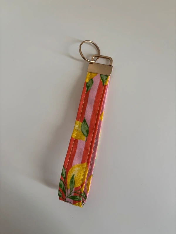 Porte-clés dragonne en tissu