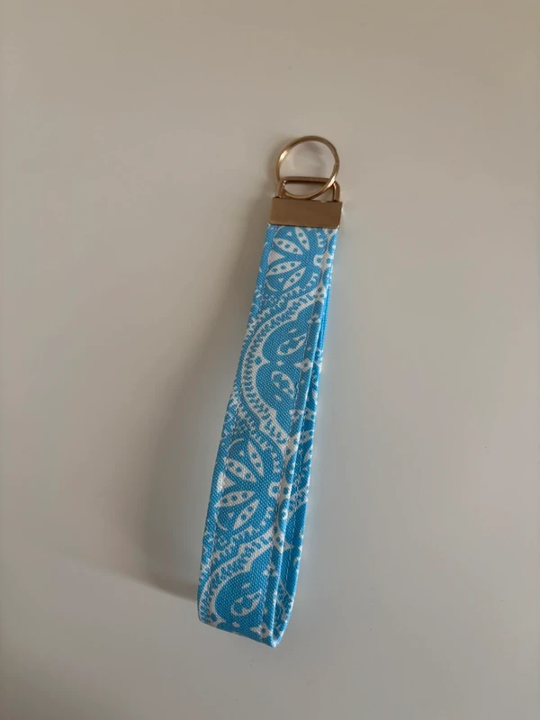 Porte-clés dragonne en tissu