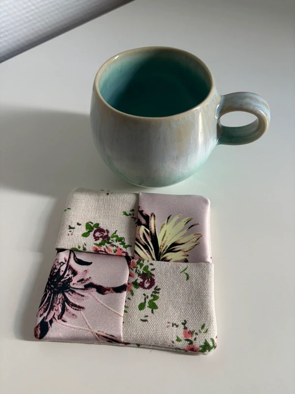Sous-verre / sous tasse en tissu