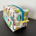 Trousse rectangulaire / de maquillage motifs parfums multicolores - Miniature 4